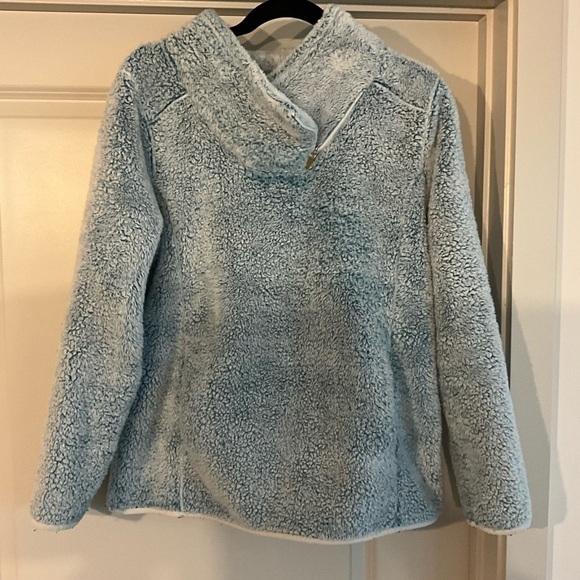 WOMEN’S Fleece Pullover Top‎ - Picture 10 of 11